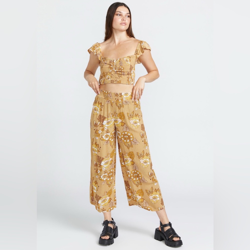 Volcom Golden Yellow Floral Set
